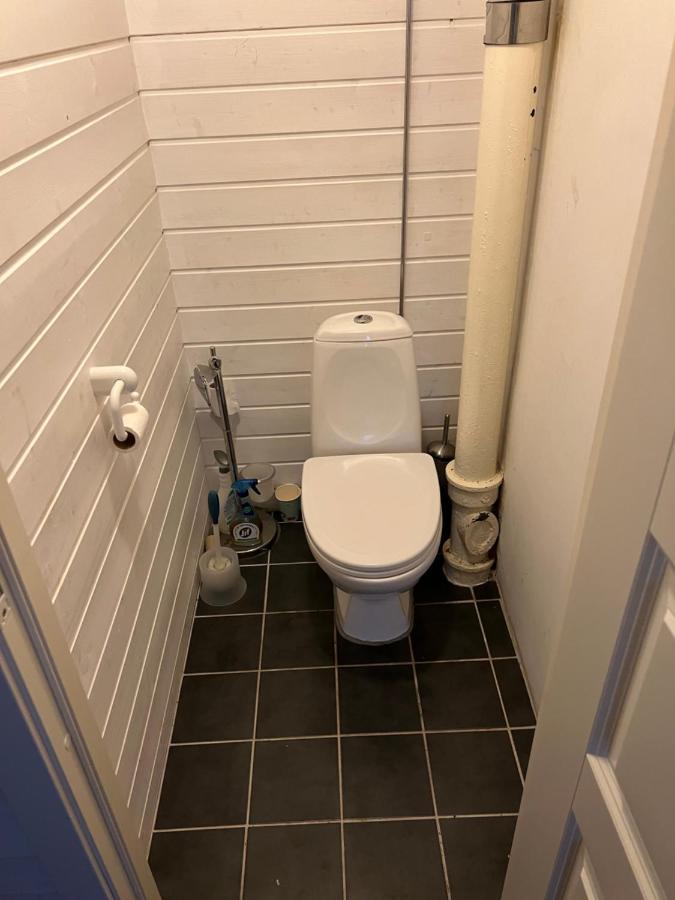Bedroom In City Centre, No Shower Available Олесун Екстериор снимка